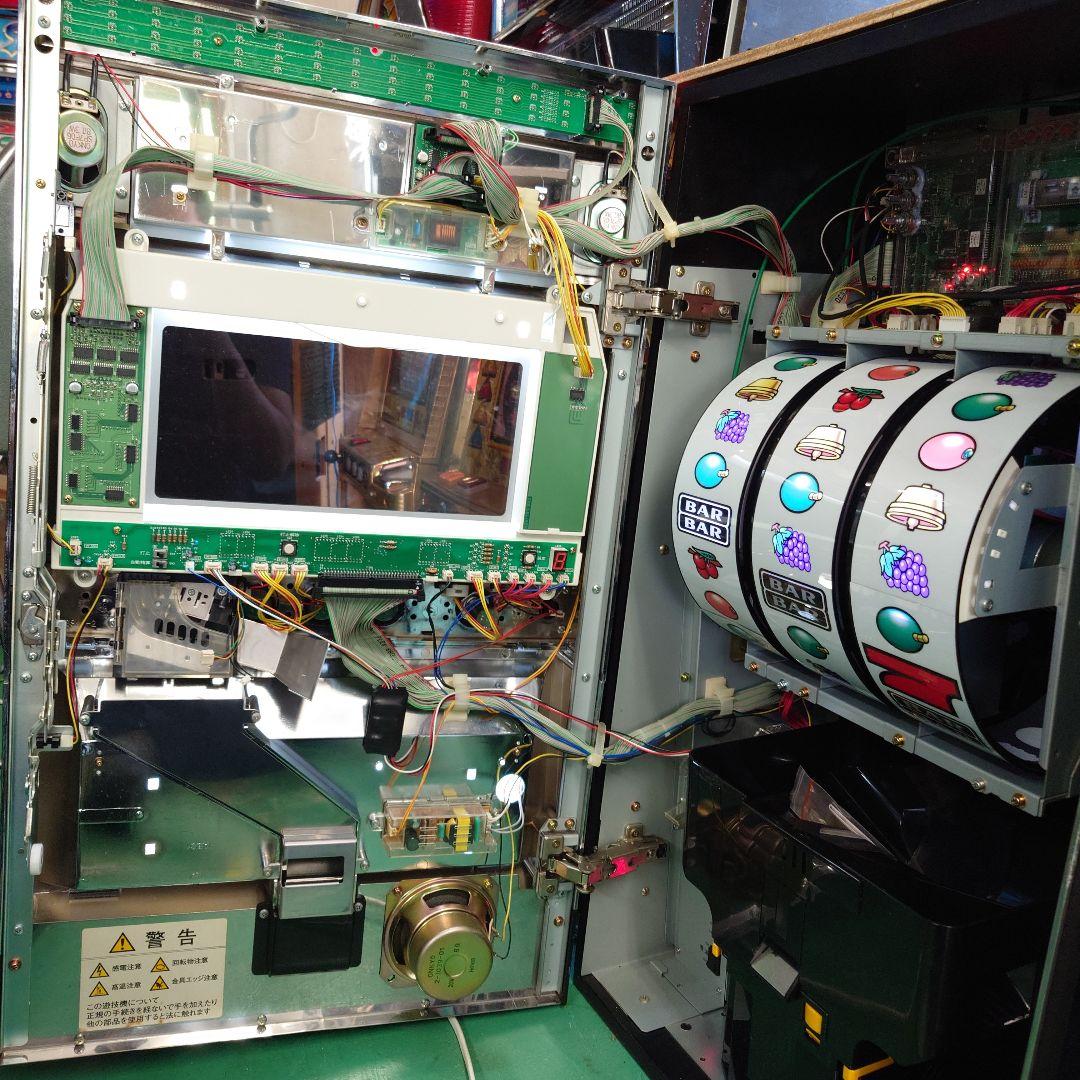 （基本直接引取）　パチスロ　5号機　エマ　ニューペガサスw