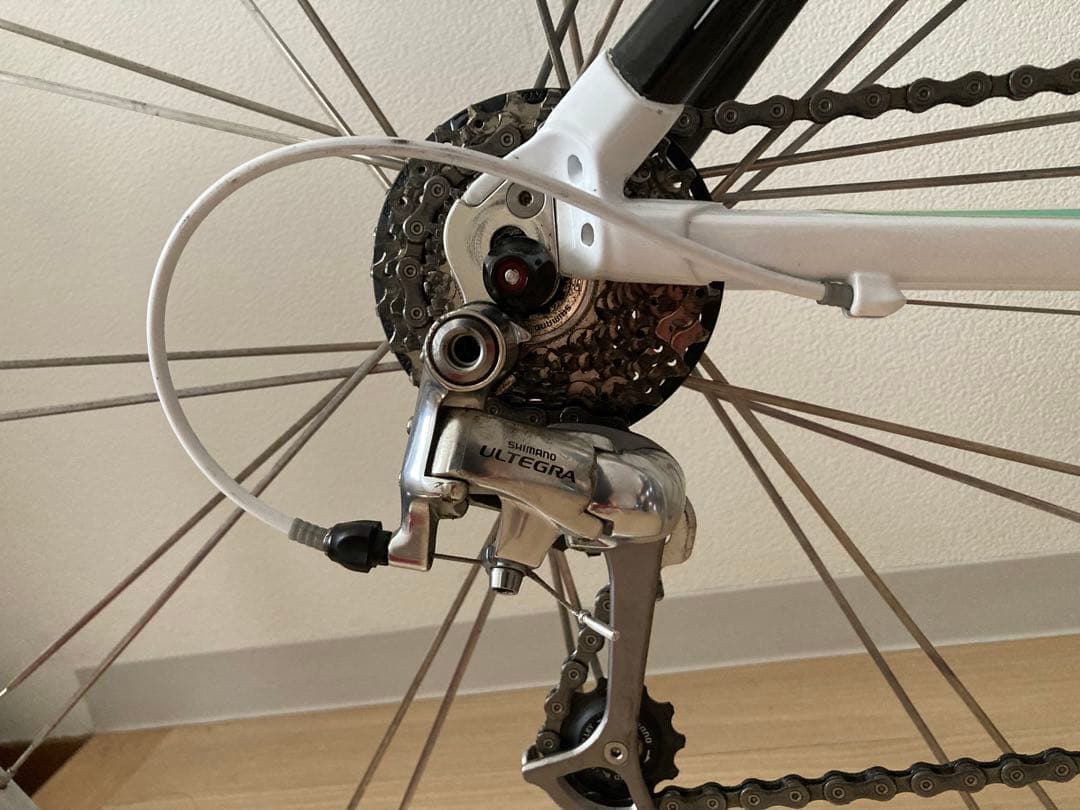 TREK ロードバイク 2.3 Shimano 105