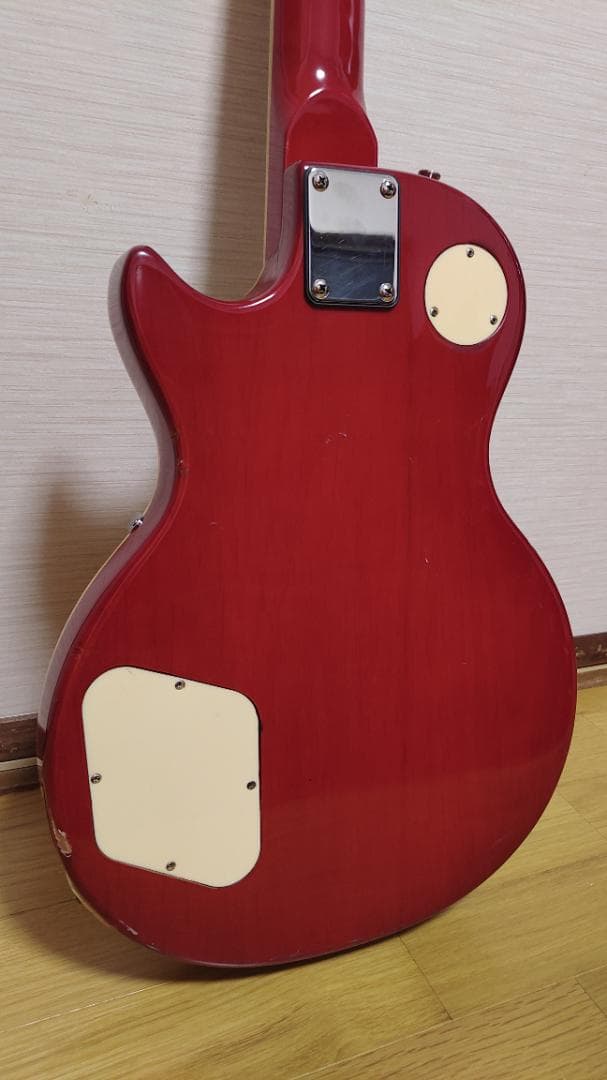 Maestro by Gibson LesPaul (ケース付き)