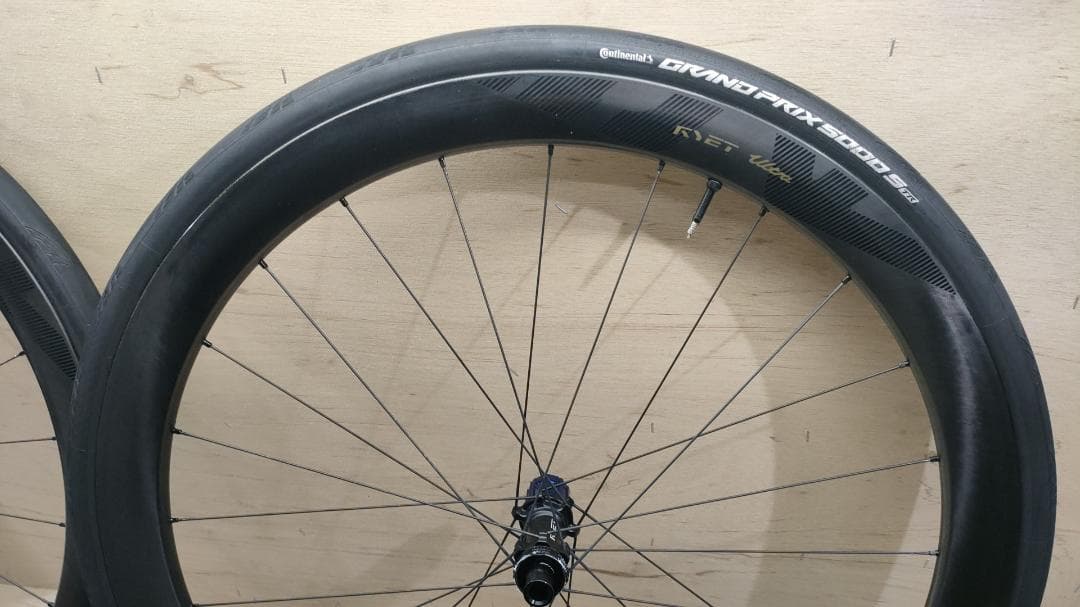 ■RYET　ライエット■カーボンホイール　リムハイト45㎜　1190g±30g■