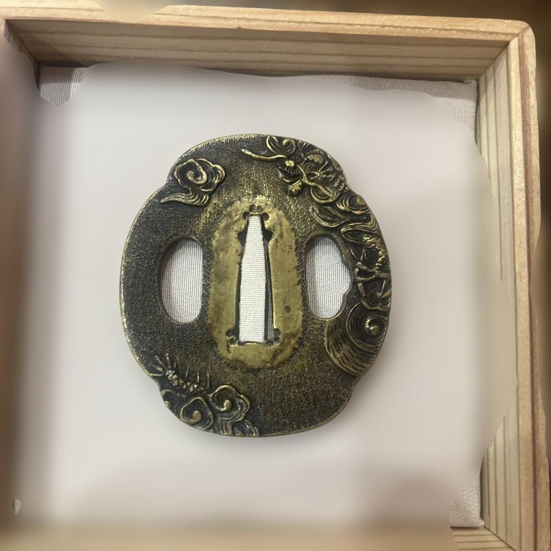 武士彫刻 鉄製刀の鍔2点