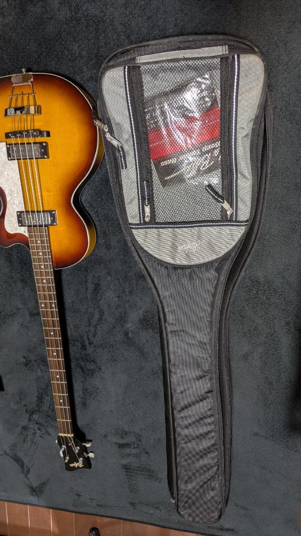 Hofner Ignition club SB ナットノブ交換済