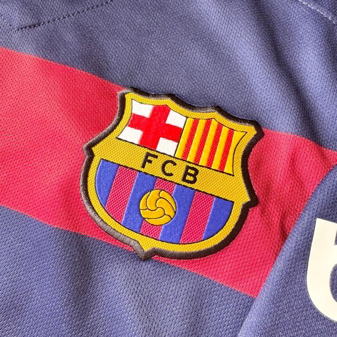 【バロンドール＆５冠モデル】リオネル・メッシ ＃１０ バルセロナ １５／１６