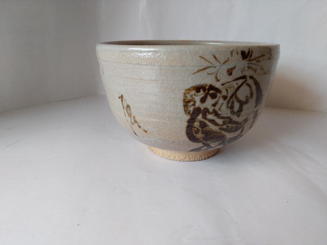 絵唐津 鳥獣戯画 茶碗 茶道具 唐津 抹茶碗 新品 未使用 です。