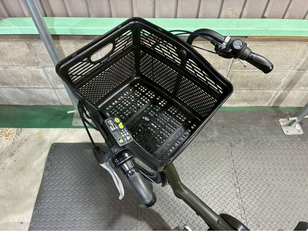 №8688 電動自転車　ブリヂストン　アンジェリーノ　20インチ カーキ