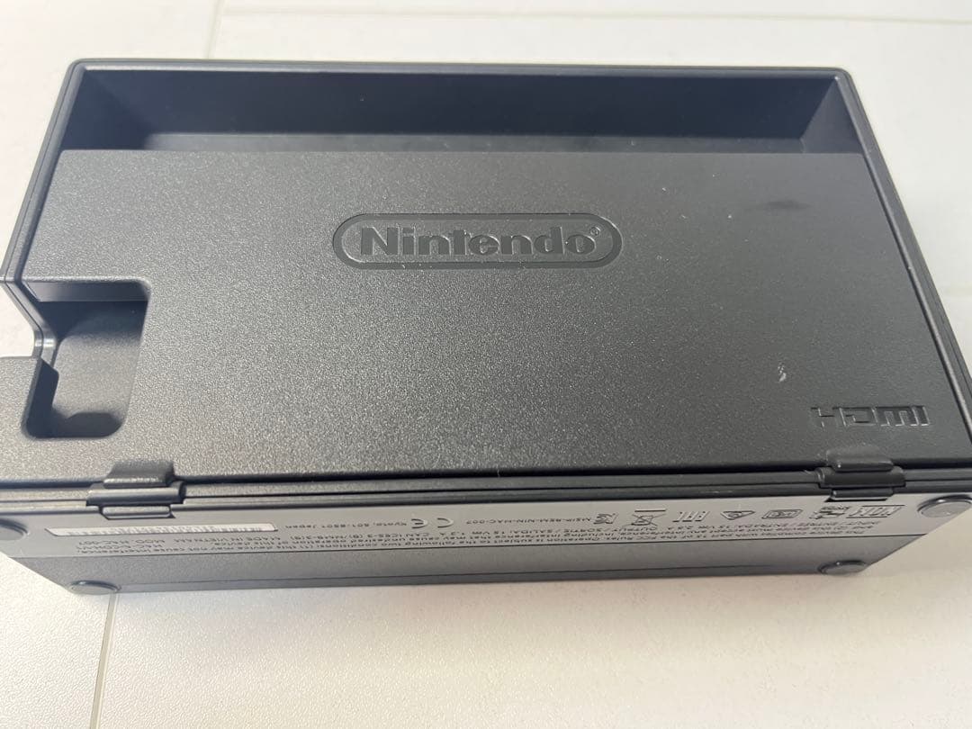 Nintendo Switch バッテリー強化版 ニンテンドーストアモデル