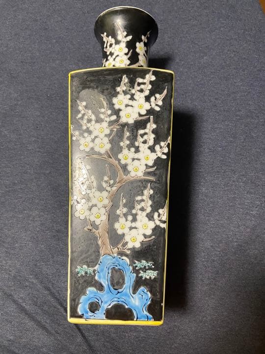 中国清末時代　粉彩 素三彩四方花瓶