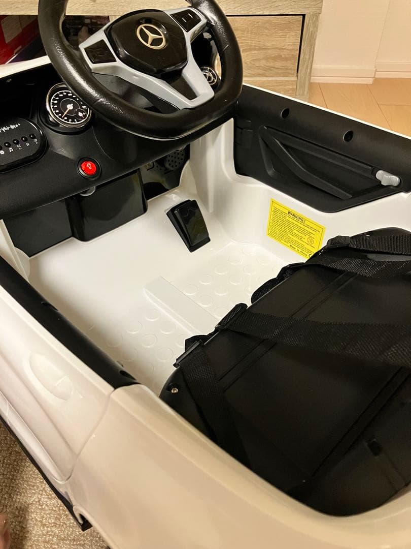 【ラジコンカー】リングボーイ_メルセデスベンツ-GLA45 AMG