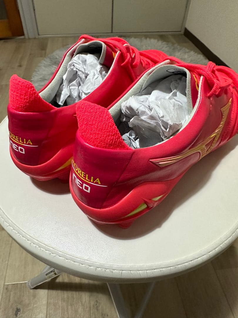 モレリアネオ4 ミズノ　スパイク　限定品