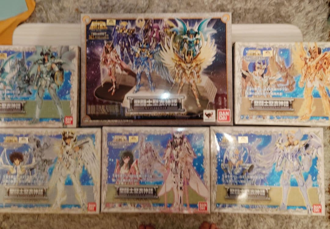 聖闘士聖衣　星矢、瞬、紫龍、一輝、氷河　DXディスプレイステージセット