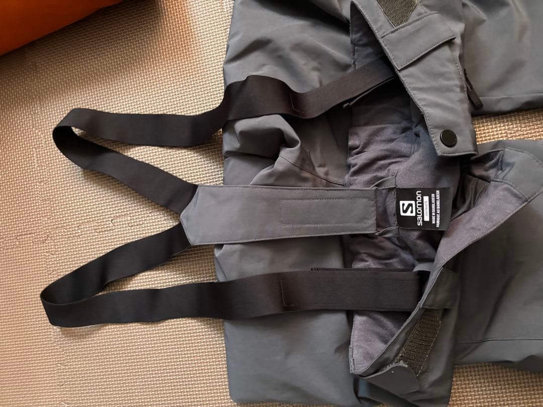 サロモン　スキーウェア上下