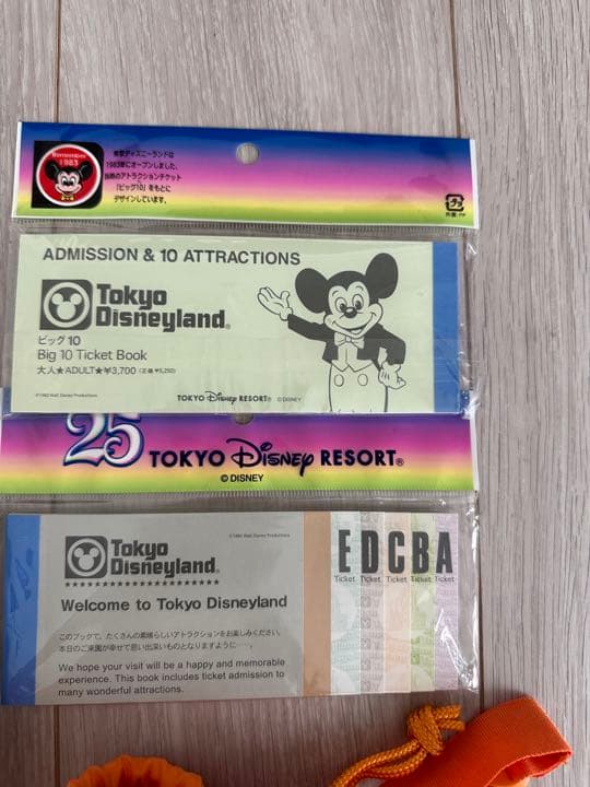 ディズニー復刻セット完売品ヴィンテージ レトロ　ミッキーマウス　レア