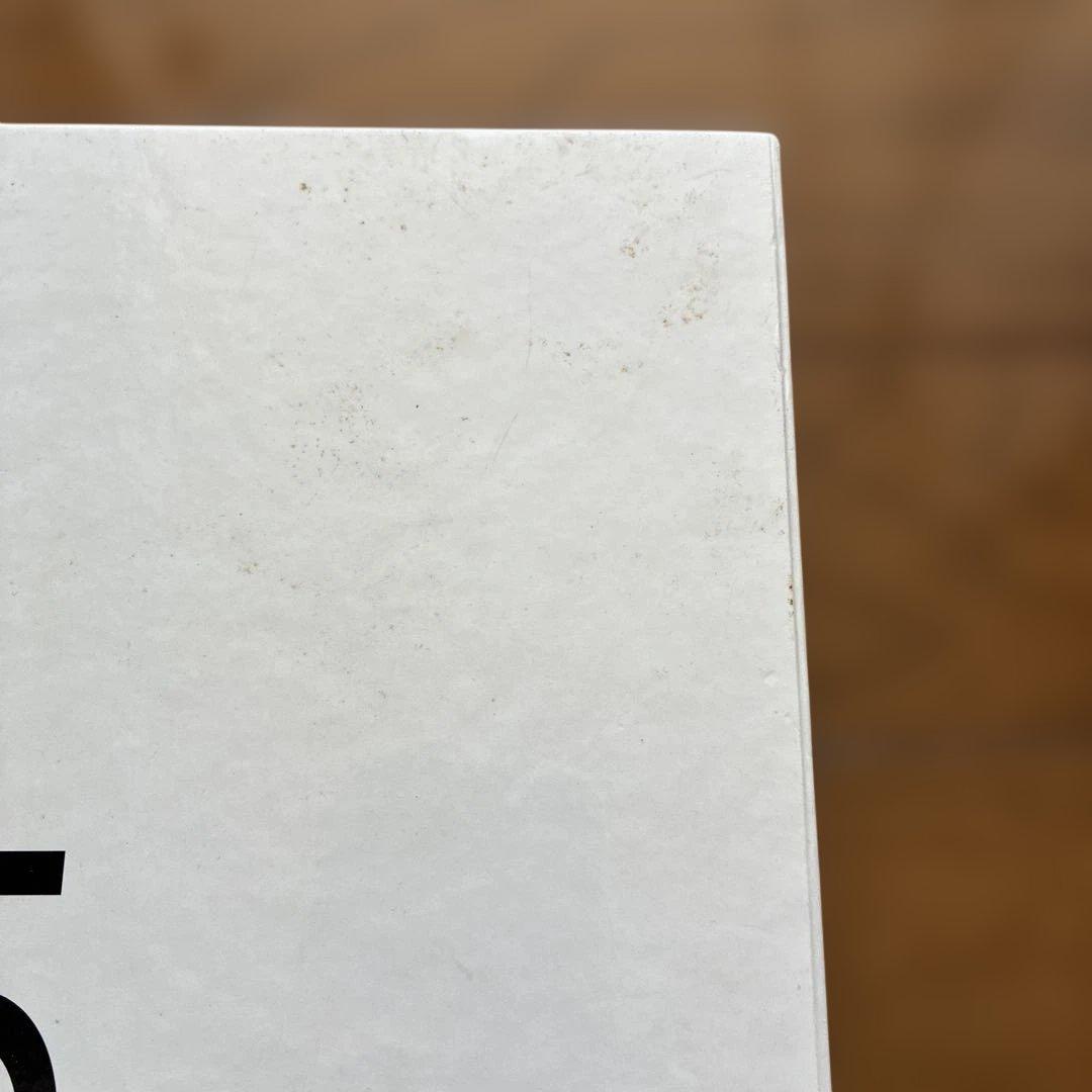 √5 TAKAHIRO UEMURA 美容師