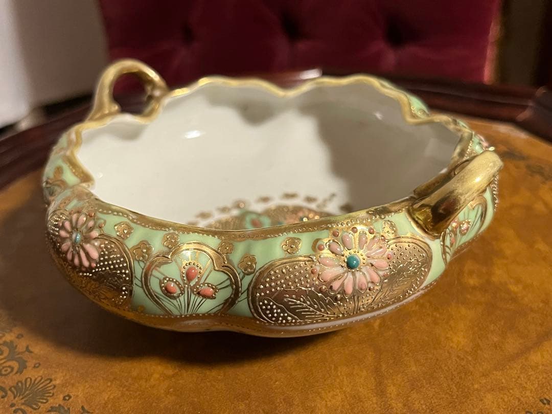 オールドノリタケ　メイプルリーフ印　金彩装飾　陶器ボウル