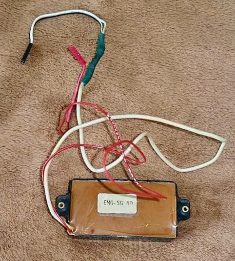 G*1様 EMG-SG 60 ピックアップ 　キャラメル