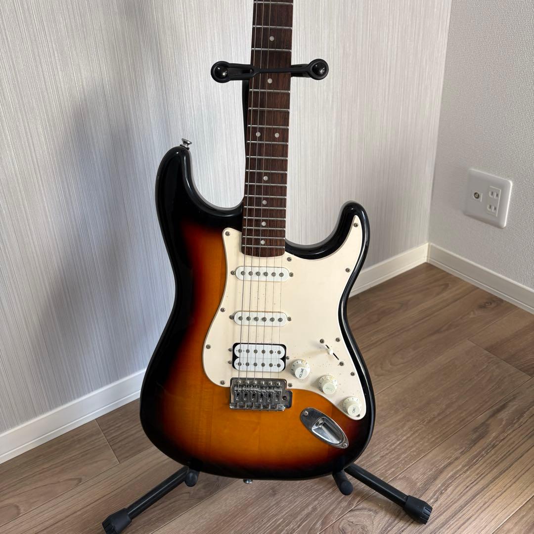 ギター　Squier by Fender