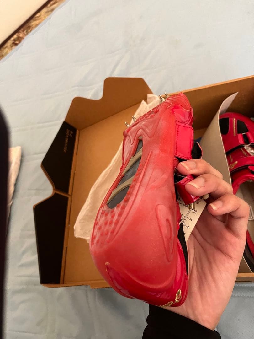 アシックス　サイバーゼロ　レッド　28.5 未使用　タグ付き　超希少　箱付き