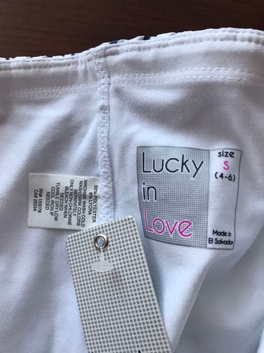 ラッキーインラブ　テニスウェア　白黒スコート　US-Sサイズ　新品
