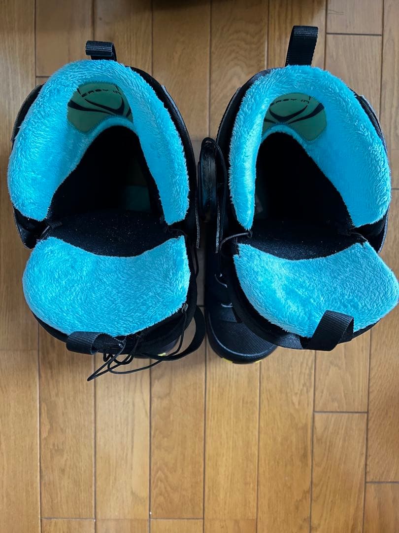 SALOMON スノーボードブーツ ブラック/ブルー