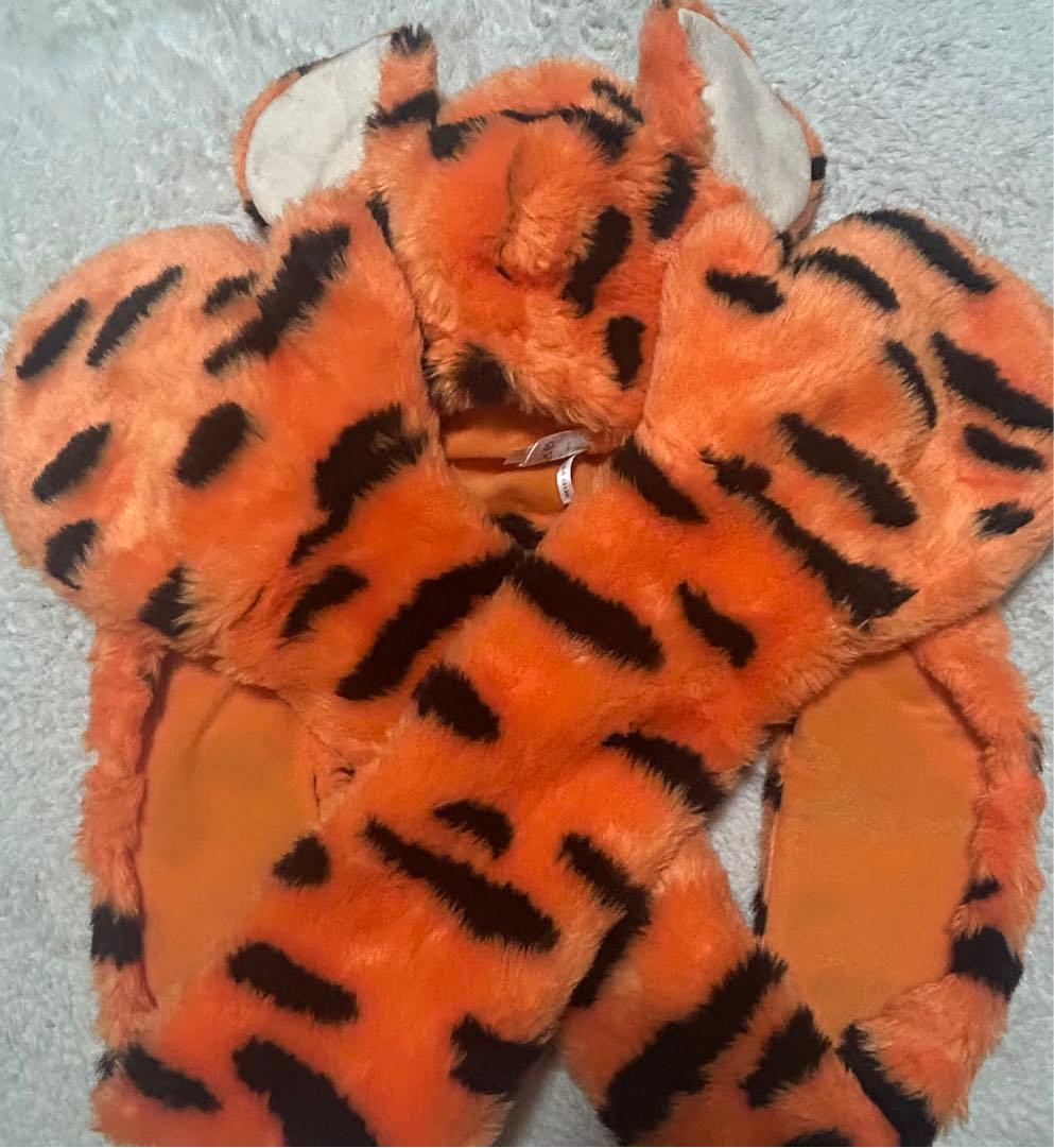 ディズニーマフラーキャップ　サリー　ティガー　101匹わんちゃん