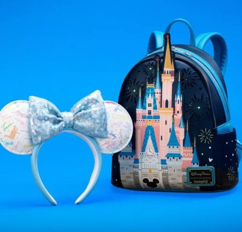 Loungefly WDW シンデレラ城 光る ラウンジフライ ミニリュック