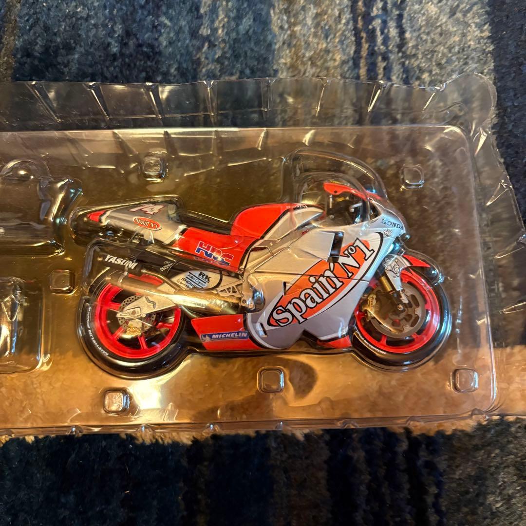 ミニカー MINICHAMPS 1:12 HONDA NSR 500 2002
