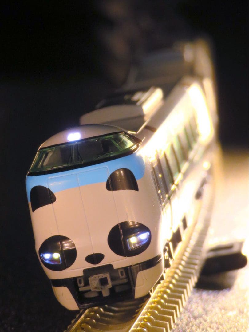 KATO カトー　287系 パンダくろしお 「Smileアドベンチャートレイン」