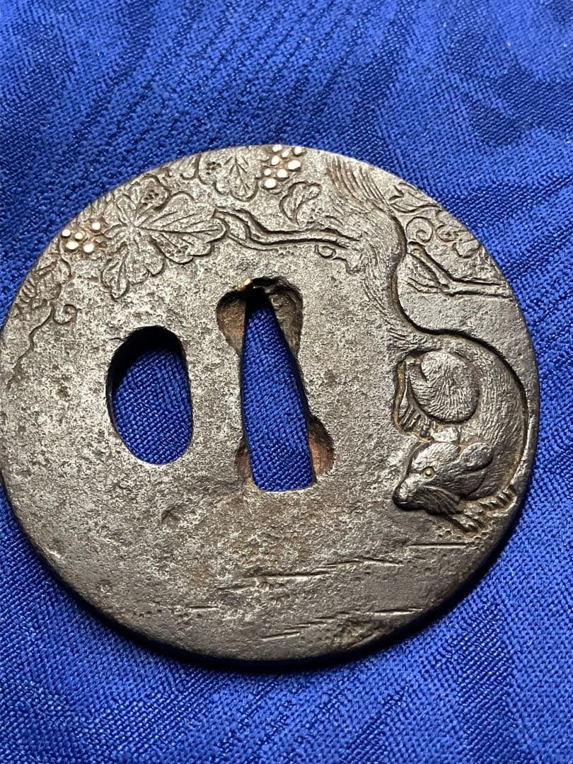 鍔　日本刀　鉄鍔　時代物　銀象嵌