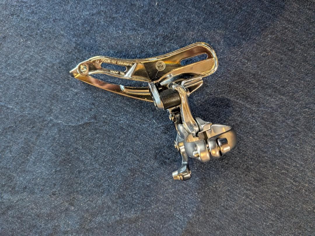 シマノXTR FD-M900 フロントディレーラー バンド径 28.6