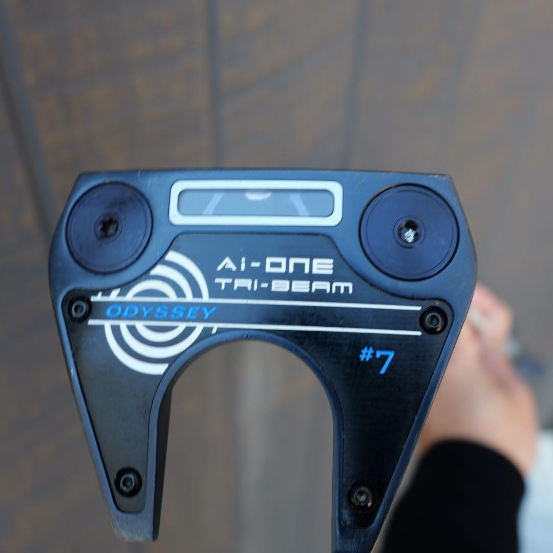 ODYSSEY AI ONE TRI-BEAM パター #7 右利き用