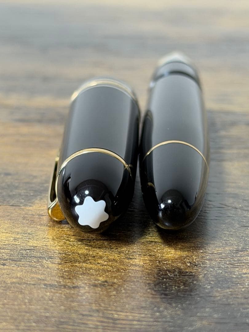 未使用に近い　149　18K ゴールド　三帯　デュマ型ペン芯　万年筆　M