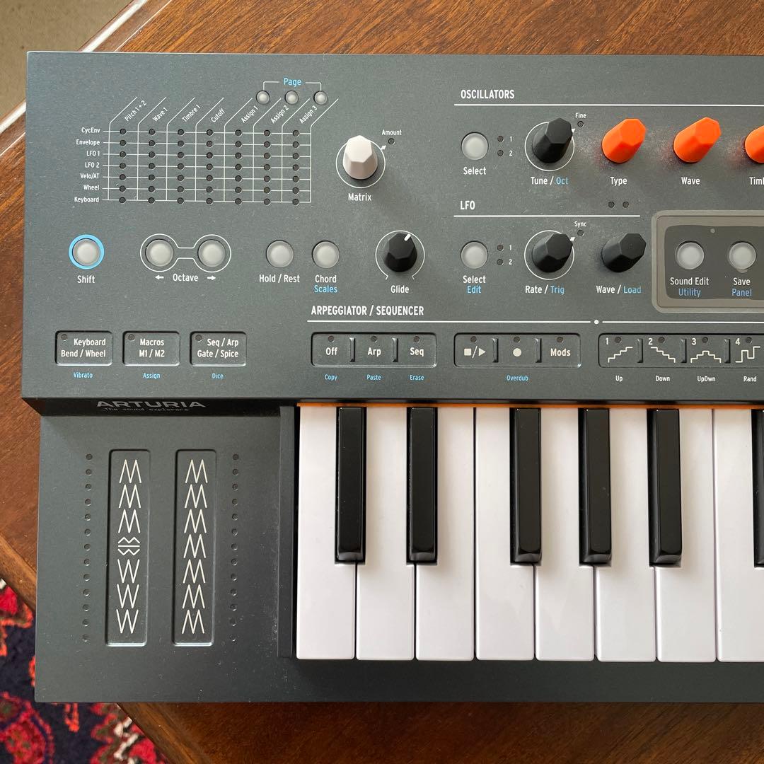 鍵盤楽器 ARTURIA MiniFreak