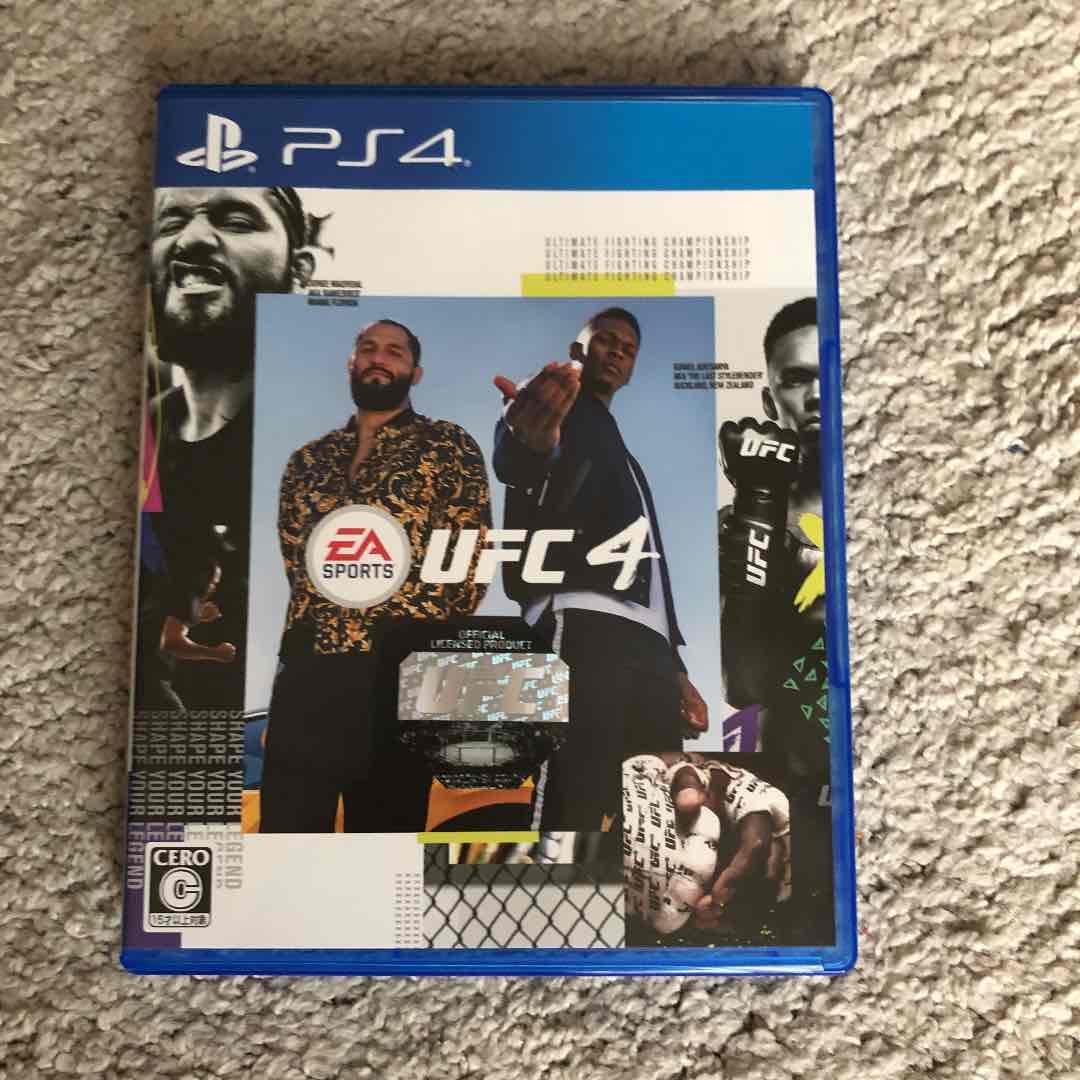 ARKとUFC4の2個セット