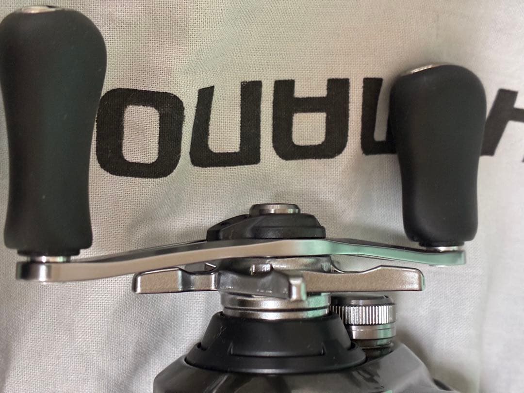 リール SHIMANO 20nium HG LEFT
