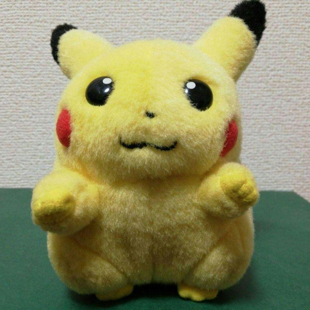 TOMY トミー 任天堂 初期 ピカチュウ ぬいぐるみ スクイーズ 顔バランス良