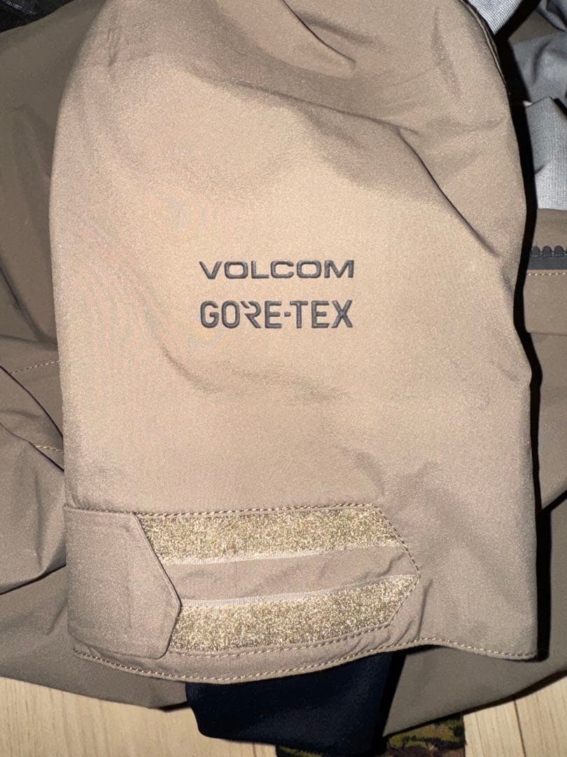 ボルコム　GORE-TEXスノーボードジャケット