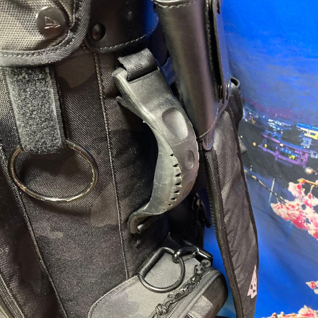 寶BU-1093 ［美品］NEWERA キャディバッグ ブラック 迷彩柄