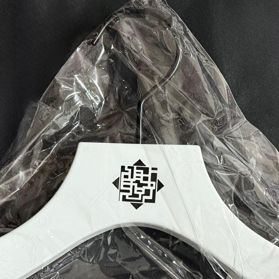 布袋寅泰 HOTEI× TAKEO KIKUCHI ハンガー