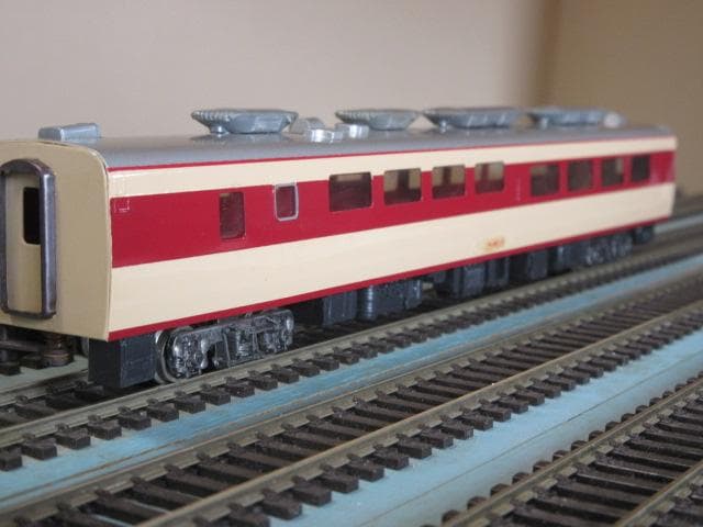 キハ82系 4両セット HOゲージ　(金属製 / カツミ製）