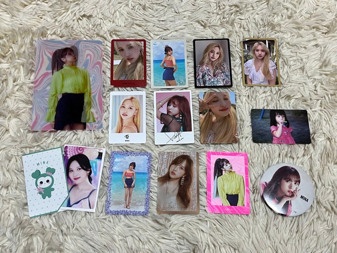 TWICE 公式 トレカ ラントレ グッズ CD キーホルダー