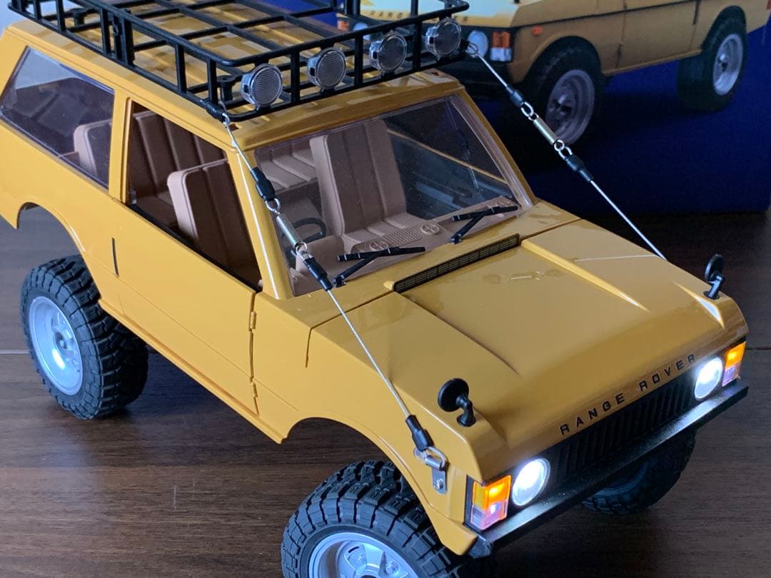 国内純正品 ランドローバー レンジローバー ラジコンカー MN168 1970