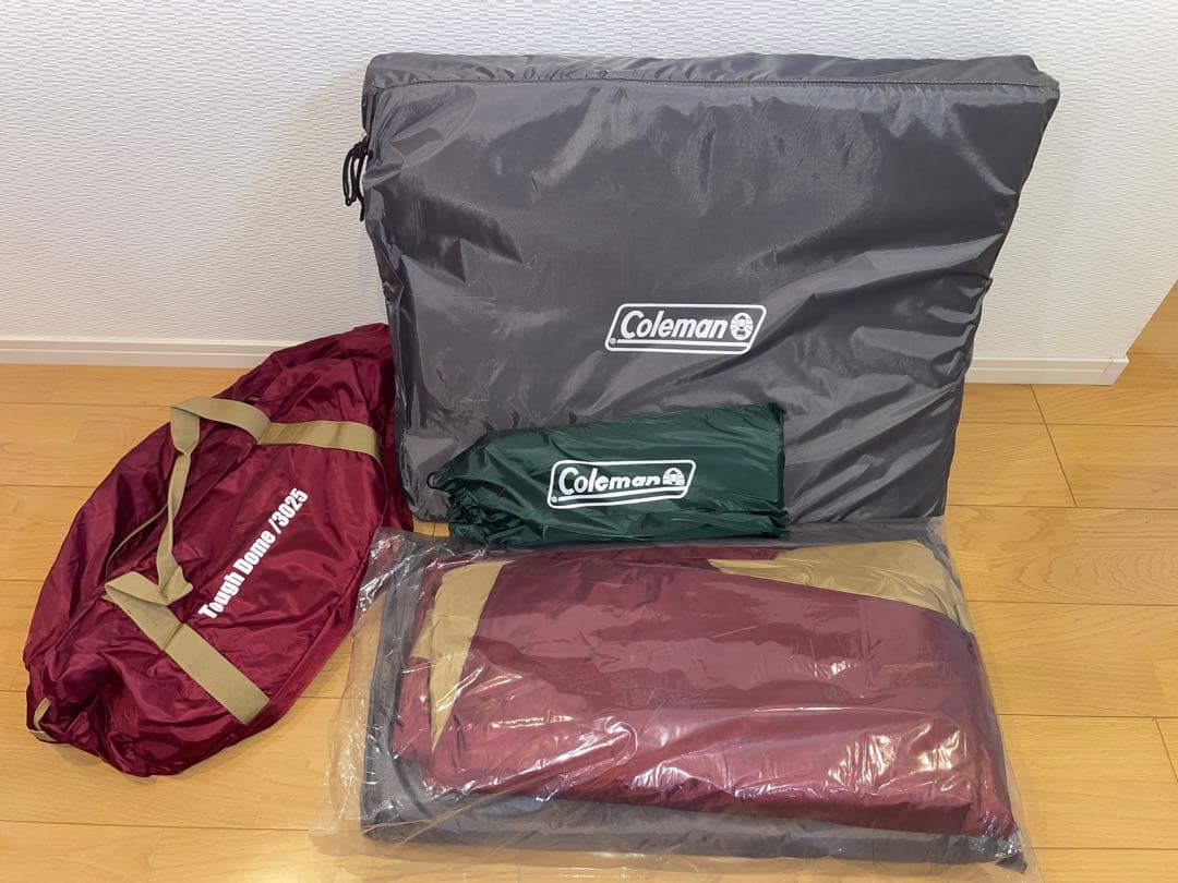 コールマン　新品未使用品　テントとスクリーンタープセットで　希少バーガンディ