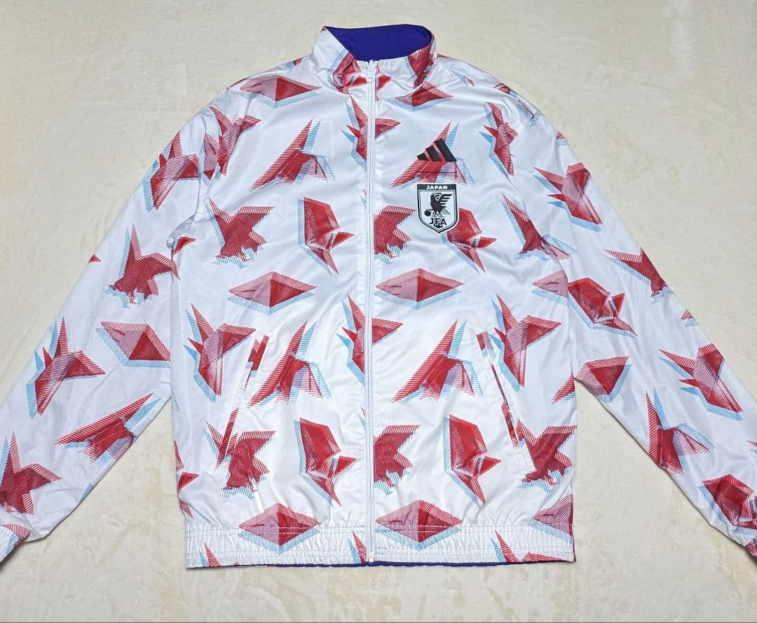 【極美品】日本代表 リバーシブル 2022アンセムジャケット “折鶴モデル” M