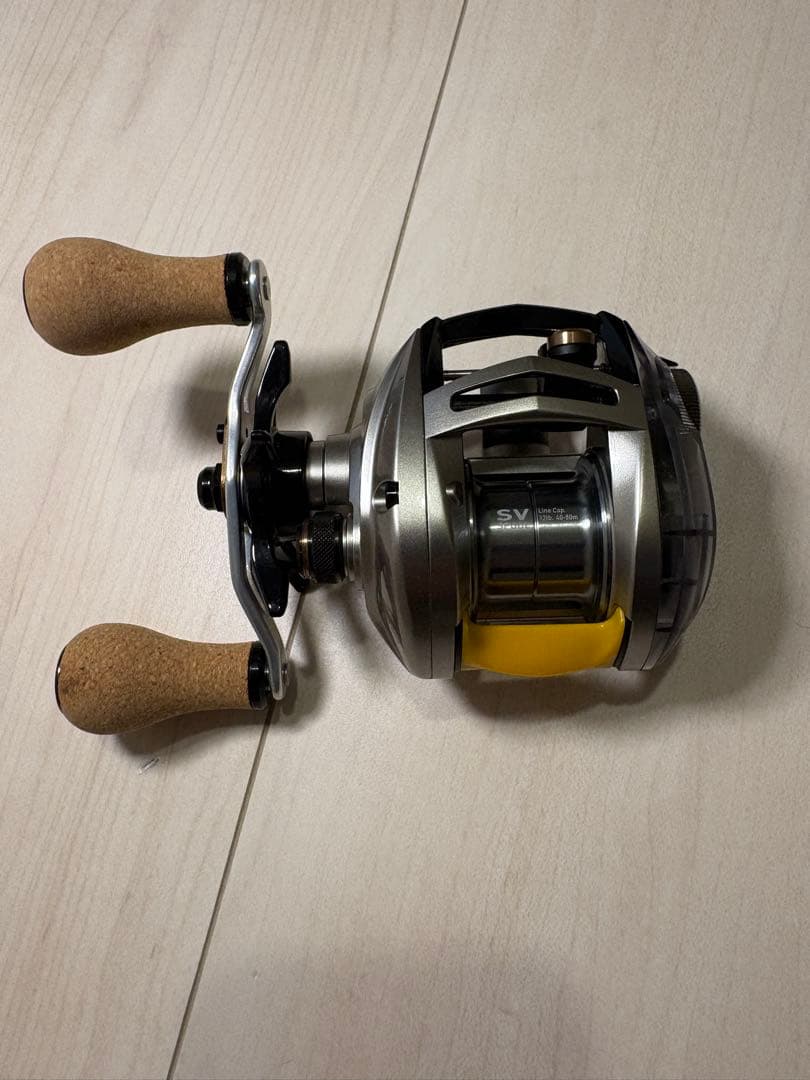 メガバス　ラウダ 58 美品　ベイトリール　右ハンドル　本体のみ付属品ありません