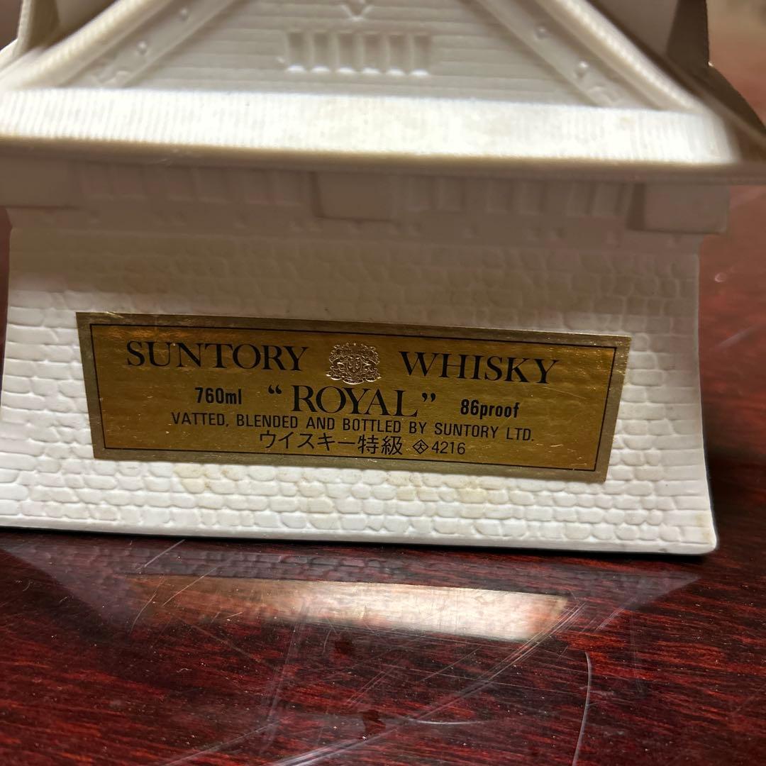 24 サントリーウイスキーローヤル　陶器の大阪城築城400年記念ボトル　特級