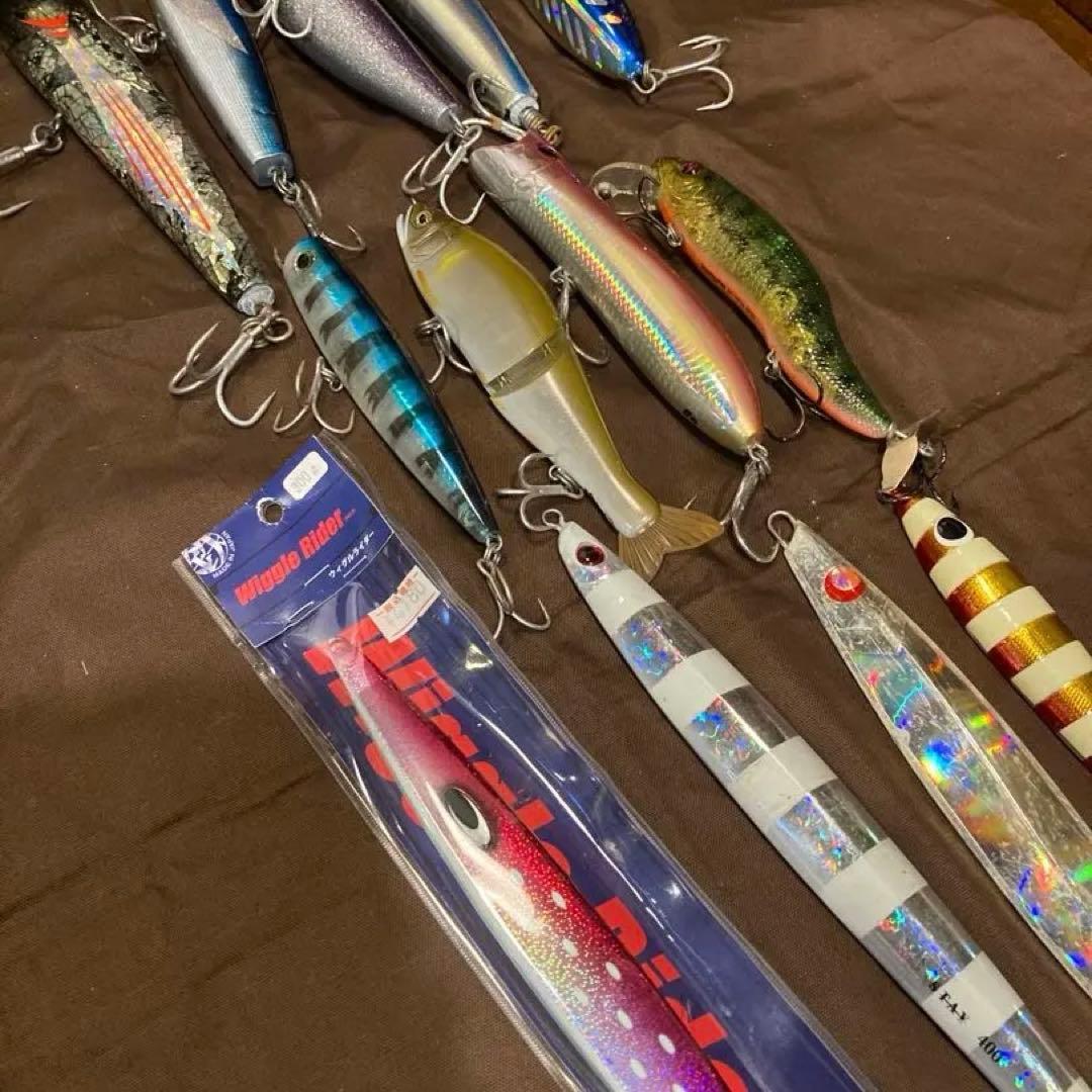 とにかく釣れる大物(青物等)用一軍ルアー メタルジグ 13個セット ケース付き