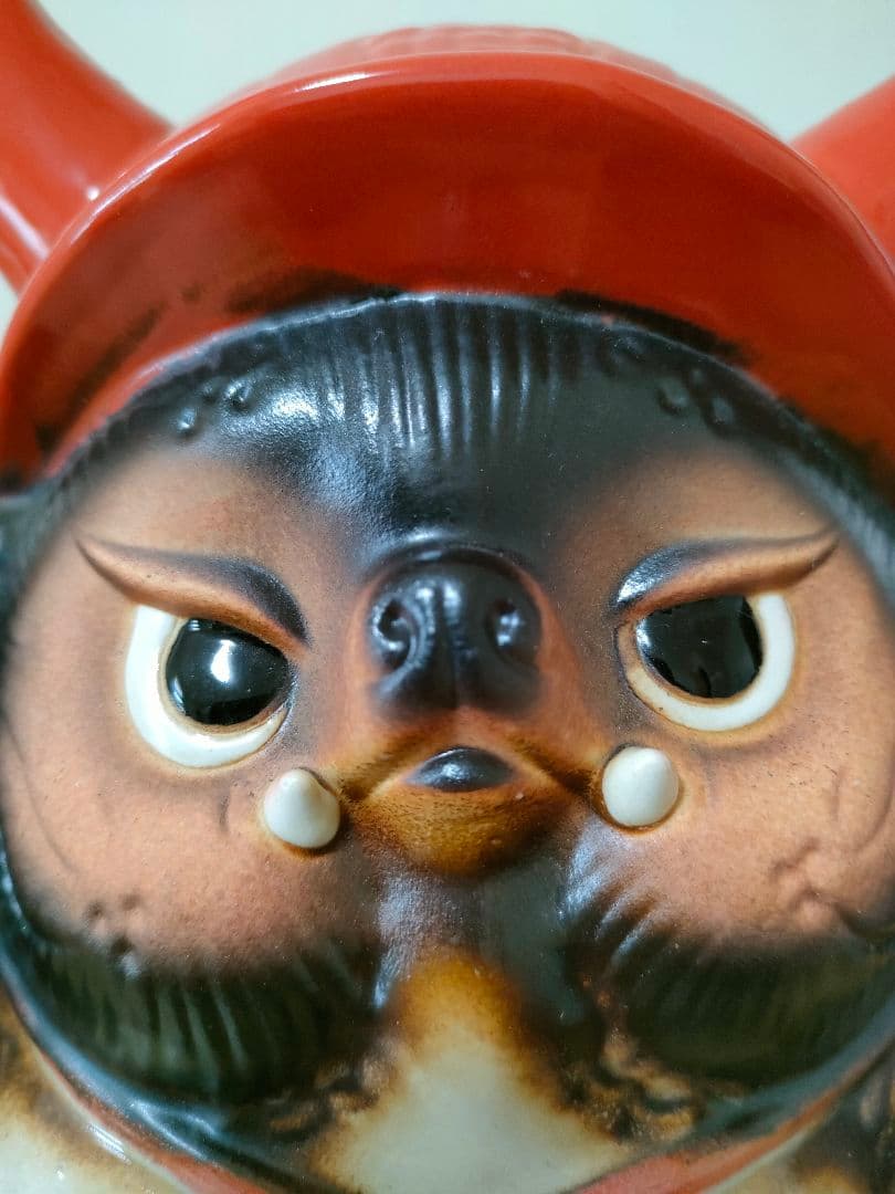 信楽焼たぬき 福鬼喜門赤兜狸