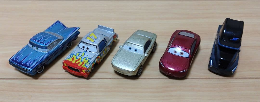 カーズトミカ カーズ3　22台セット+マテル製1台(開封品)　※バラ売り不可