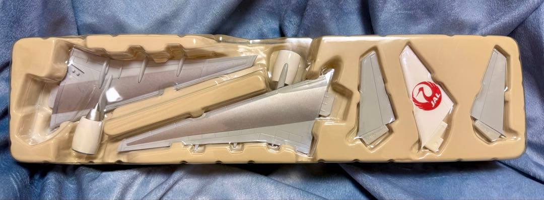 日本航空 Boeing 777-300 Japan Airlines 1/200