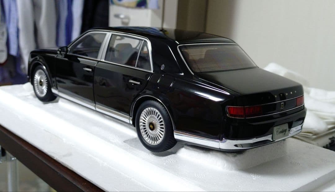 オートアート 1/18 センチュリー Century ブラック